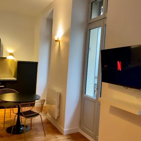 Apartament De Gamme, Balcon, Garonne Tuluza